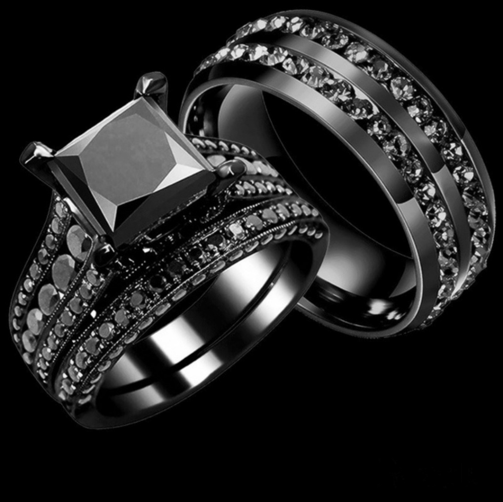 Black Wedding Ring Set